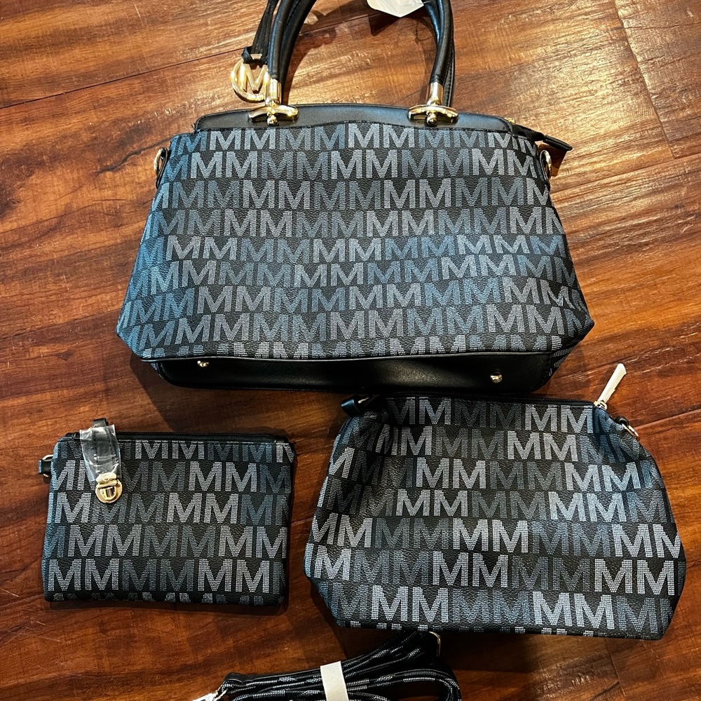 MKF Handbag/pouch/wristlet